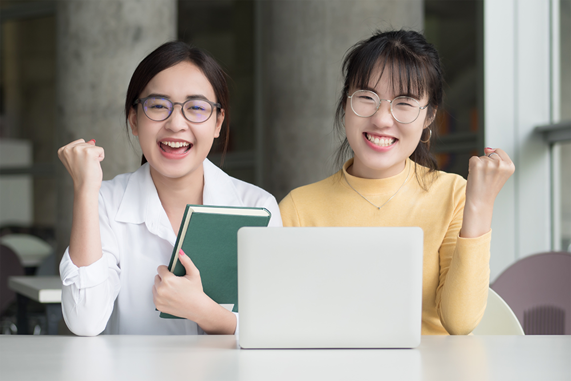 留学サポート